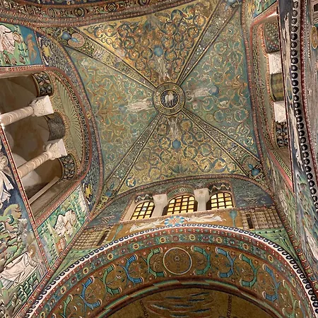 Daire Bellavista , Bright And Stylish Two Bedroom In The Historic Center Ravenna