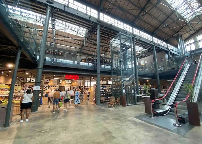 Bellavista , Bright And Stylish Two Bedroom In The Historic Center Равенна