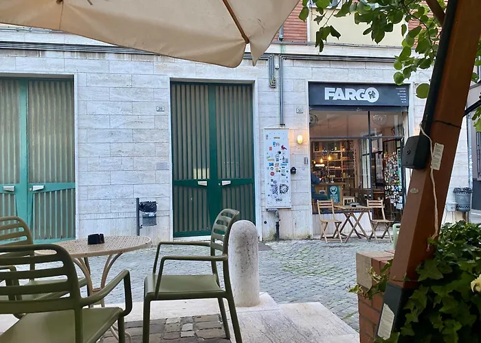 Апартаменты Bellavista , Bright And Stylish Two Bedroom In The Historic Center