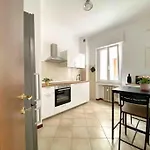 Bellavista , Bright And Stylish Two Bedroom In The Historic Center Ravenna