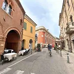 Apartment Bellavista , Bright And Stylish Two Bedroom In The Historic Center Ravenna
