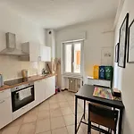Apartment Bellavista , Bright And Stylish Two Bedroom In The Historic Center