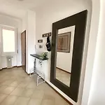 Bellavista , Bright And Stylish Two Bedroom In The Historic Center * Rávena