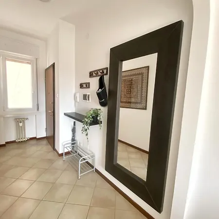 Bellavista , Bright And Stylish Two Bedroom In The Historic Center * Rávena
