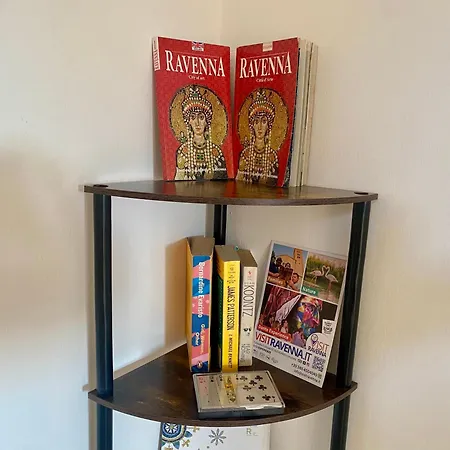 Appartamento Bellavista , Bright And Stylish Two Bedroom In The Historic Center *